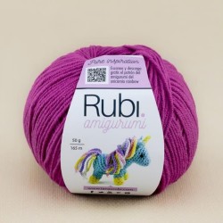 Rubi Amigurumi en nuestra tienda online Bordar y Tricotar
